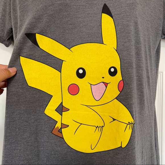 Pikachu T-Shirt / Mighty Fine Presents Pokemon /Size XL - Picture 12 of 14